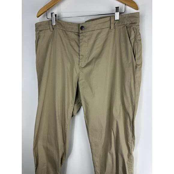 *Flawed Lululemon Commission Classic Pant Men's Size 38 Beige Golf Casual Pants - Picture 4 of 16